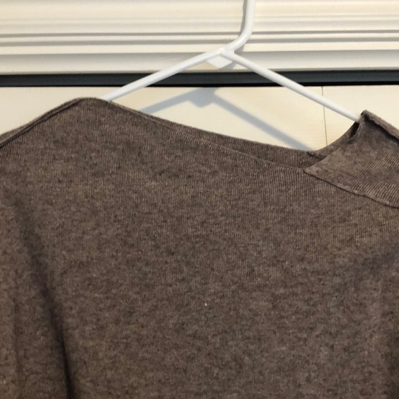 asymmetrical sweater from Böhme - Picture 2 of 4